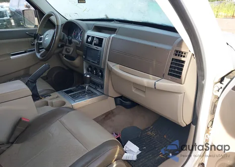 2008 Jeep Liberty Limited Edition from USA, damaged, VIN 1J8GN58K58W232131